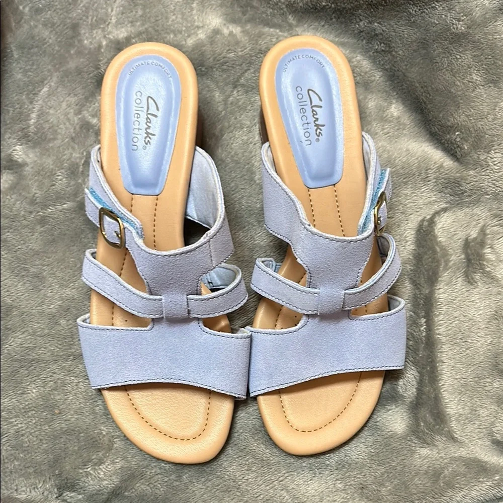 Clarks Desirae Palm Powder Blue Sandals - Picture 1 of 5